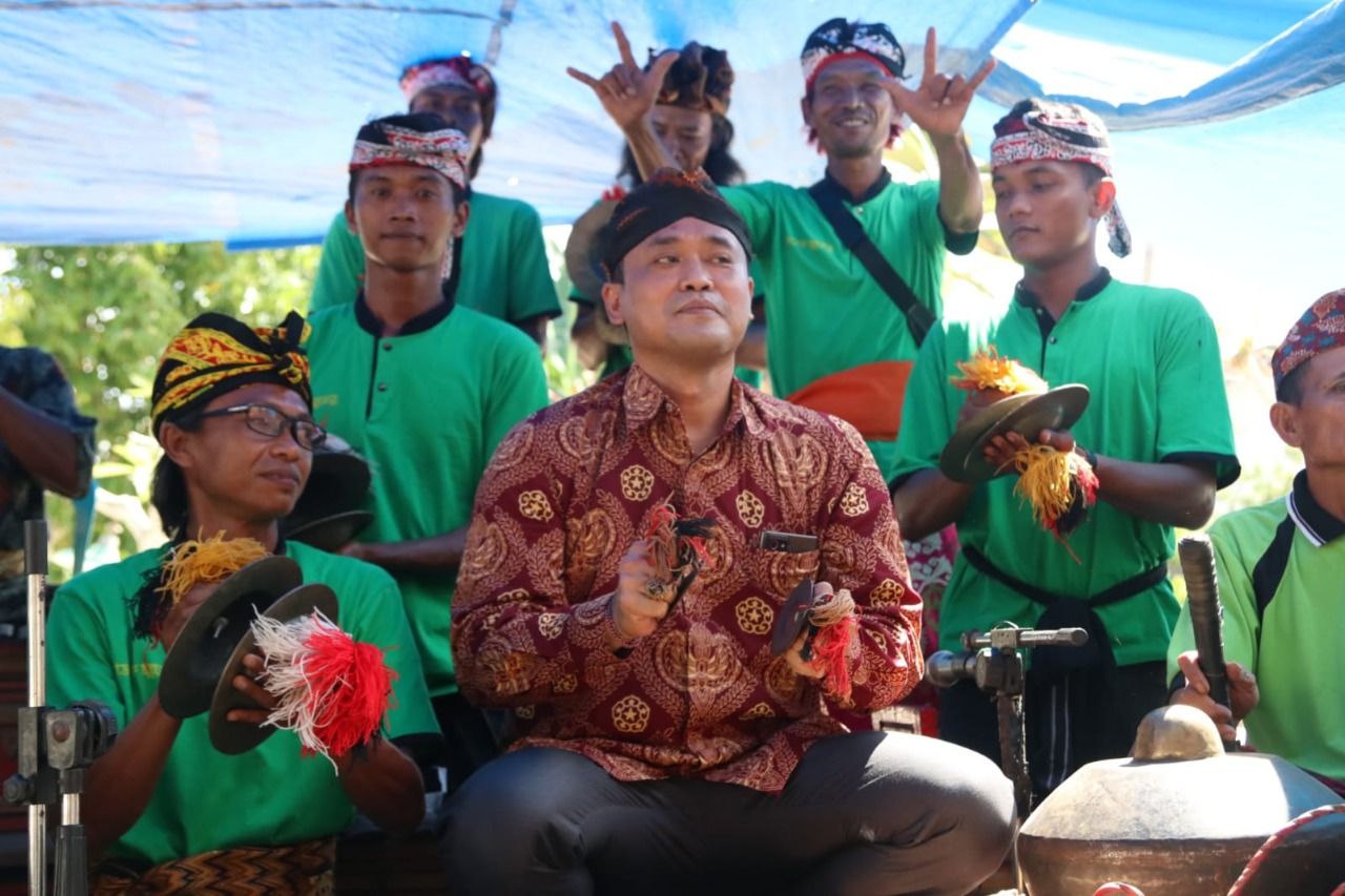 podiumnews.com-Roadshow di Lampung, Dirjen Bimas Hindu Resmikan Pura Hingga Kunjungi Umat di Pinggiran